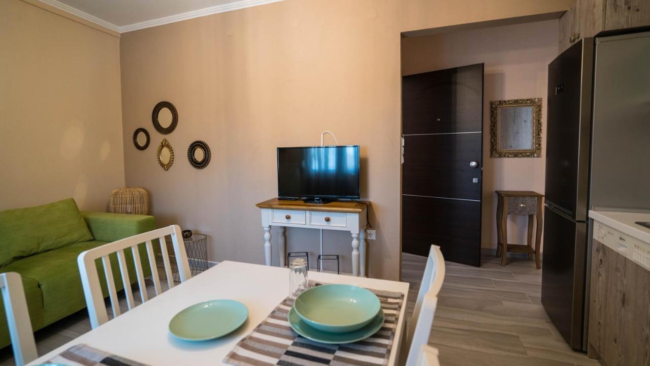 Grellia Lägenhet Kavala Exteriör bild